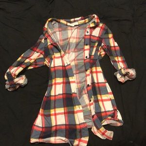 Lightweight plaid button up